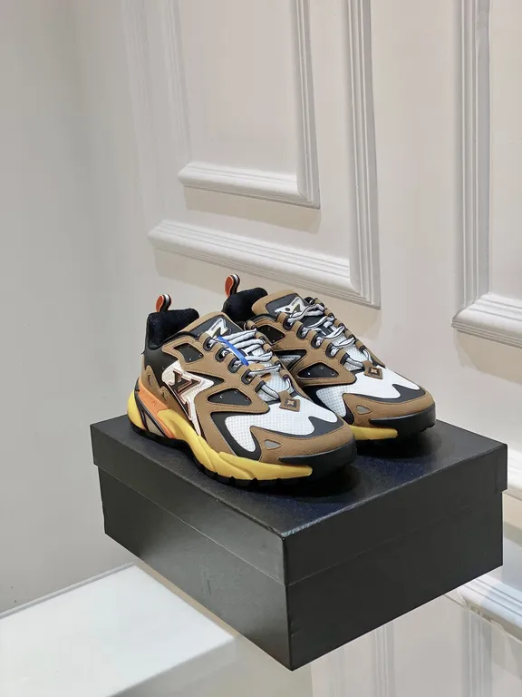 Louis Vuitton Shoe 